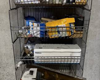 Large Assortment of LED Light Bulbs, Floodlights, Halogen Lamps & Lighting Supplies