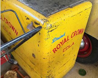 Vintage Royal Crown Cola Yellow Metal Advertising Cooler - RC Cola General Store Collectible - photo 4