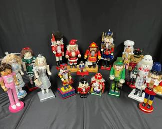 German Musical Christmas Nutcrackers