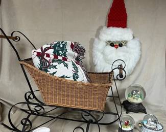 Wicker Sleigh, Snowglobes Vintage Santa