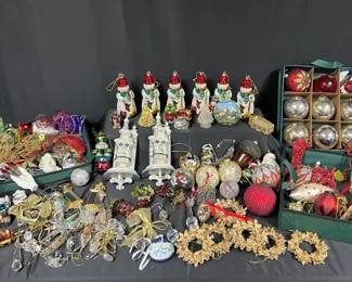 Glass Glitter Ornaments with Storage