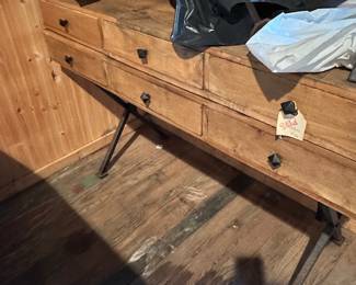 Pier 1 table