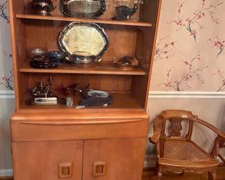 McLean Mid-Century Modern Estate Sale – Featuring Heywood-Wakefield & Conant Ball, photo 3 of 40