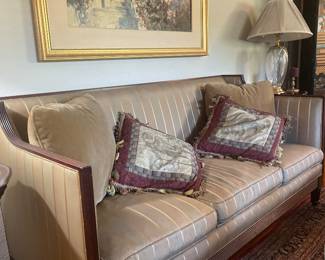 Love seat 