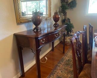 Table Bar /liquor decanters 