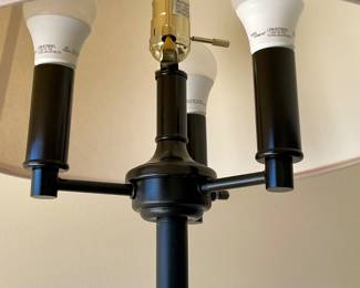 FLOOR LAMP