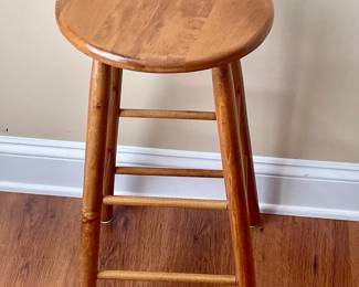 COUNTER STOOL