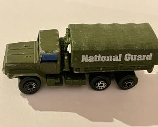 MAISTO M-923 A1 BIG FOOT NATIONAL GUARD 6-WHEEL ARMY TRUCK