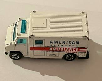 1989 HOT WHEELS "AMERICAN AMBULANCE SERVICE VAN"