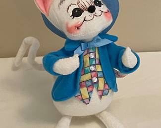 2004 ANNALEE 6" EASTER / SPRING BOY MOUSE (ITEM #150904)