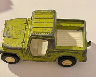 1969 TOOTSIETOY JEEP
