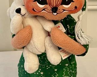 2004 ANNALEE 10" NIGHTSHIRT MOUSE (ITEM #777104)