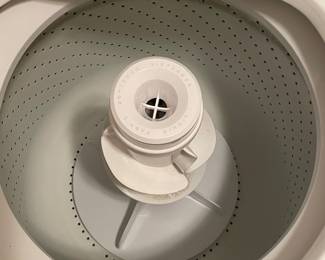 WHIRLPOOL SUPER CAPACITY PLUS TOP-LOAD WASHING MACHINE LSQ9200PQ4