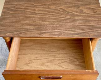 MCM LANE END TABLE