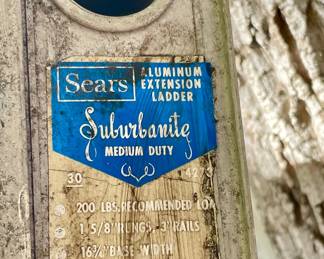 16' SEARS "SUBURBANITE" EXTENSION LADDER MODEL 4273