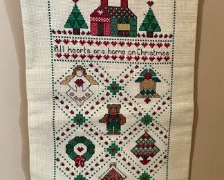 CROSS-STITCH CHRISTMAS WALL BANNER