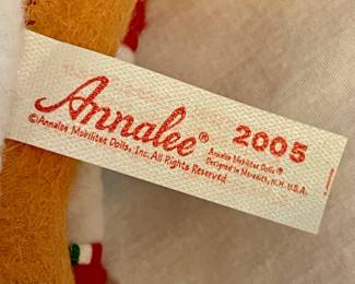 2005 ANNALEE PEPPERMINT REINDEER (ITEM #643605)