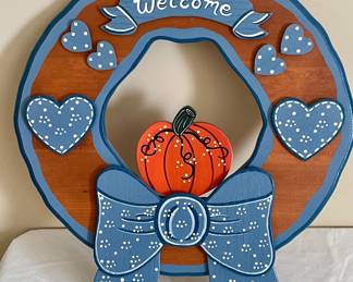 MULTI-OCCASION WOODEN WREATH, PUMPKIN, TREE, SNOWMAN, WATERMELON, HEART INSERTS