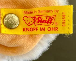 STEIFF COSY PIG HAPPY FARM PIGLET (ITEM #094507)