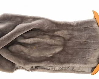 Borgana faux fur coat – gray, Albrecht Furs label | Lot 1138, bids start at $10