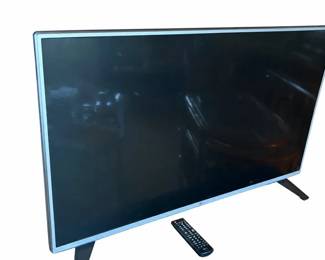 LG 43 inch flat screen TV 43LF5400-UB with remote – television | Lot 1123, bids start at $15