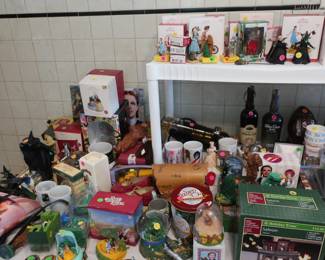 Wizard  of  oz  collectibles. Decanters