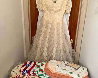 Beautiful vintage lace wedding dress