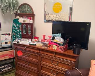 Drexel dresser