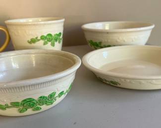 Vintage "Oven Serve" Dishes (2 pie plates with Server, Bowls)