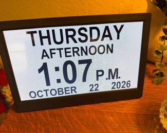 table clock