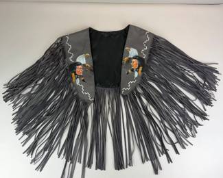 Lot 099  Vintage Western Fringed Leather Shoulder Cape  Native AmericanInspired Eagle Artwork