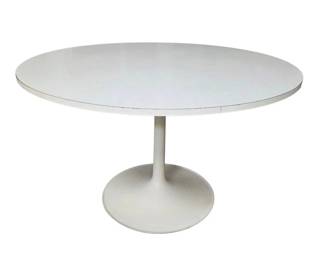 Lot 079  Vintage MidCentury Modern TulipStyle Round Pedestal Dining Table  Laminate Top
