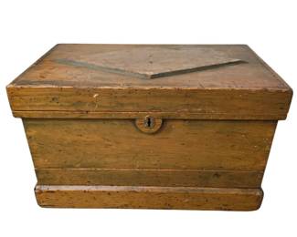 Lot 081  Vintage Wooden Storage Trunk with Drawer  Wheels  Rustic Chest  Restoration Project