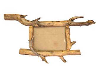 Lot 017  Rustic Handcrafted Branch  Antler Picture Frame  Cabin Lodge Dcor
