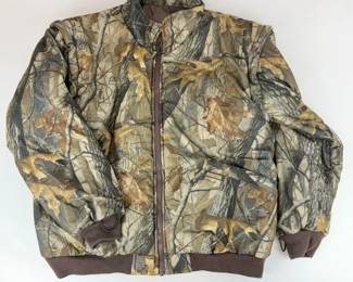 Lot 108  Remington Camouflage Insulated Hunting Jacket  Mens Medium Approx