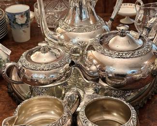 Vintage International Silver Co. 5-pc silver-plate coffee/tea service.