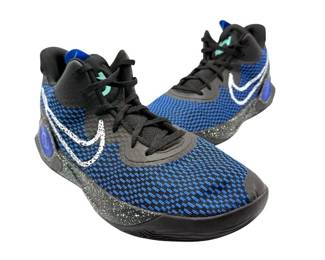 GUARANTEED AUTHENTIC Nike LeBron Witness 7 Basketball Sneakers – Black, Blue & Turquoise; Pre-Owned
