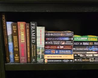 67 20MixedHardcoverandPaperbackFictionBookLot
