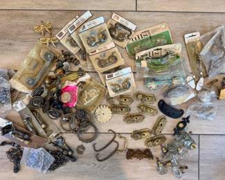 17 VintageFurnitureHardwareLotDropPullsGlassKnobsLatches