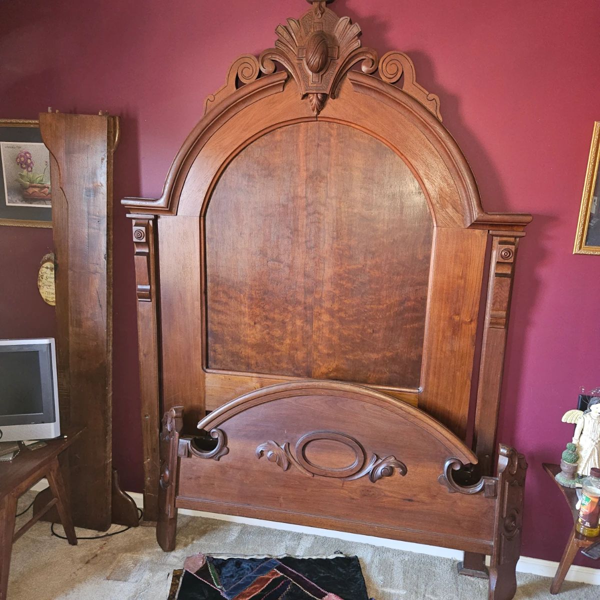 Amazing Antique Bed