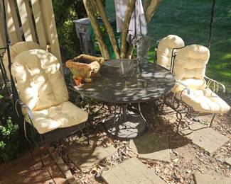 Outdoor table and chairs
