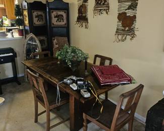 Vintage dining table with 4 chairs