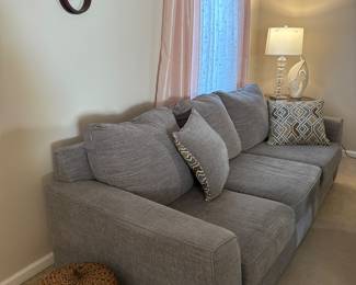 90 inch sofa $150