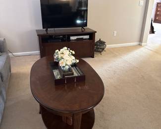 Coffee table $25
