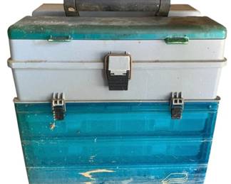 345 - Guide Series Plano Tackle/Storage Box (Description): 16 x 15 x 10