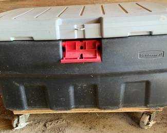 349 - Rubbermaid Tote w/ Attached Dolly (Description): 21 x 35 x 19