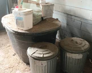 500 - Tub, Cans & More