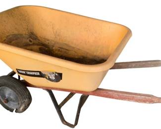 541 - True Temper Wheelbarrow - 28 x 60 x 33