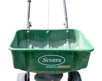 215 - Scotts Speedy Green 3000 Spreader - 29 x 21 x 37 (Description): Used as is electric/electronic/mechanical item. No guarantee all components, untested.