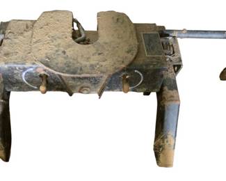 307 - Fifth Wheel Attachment